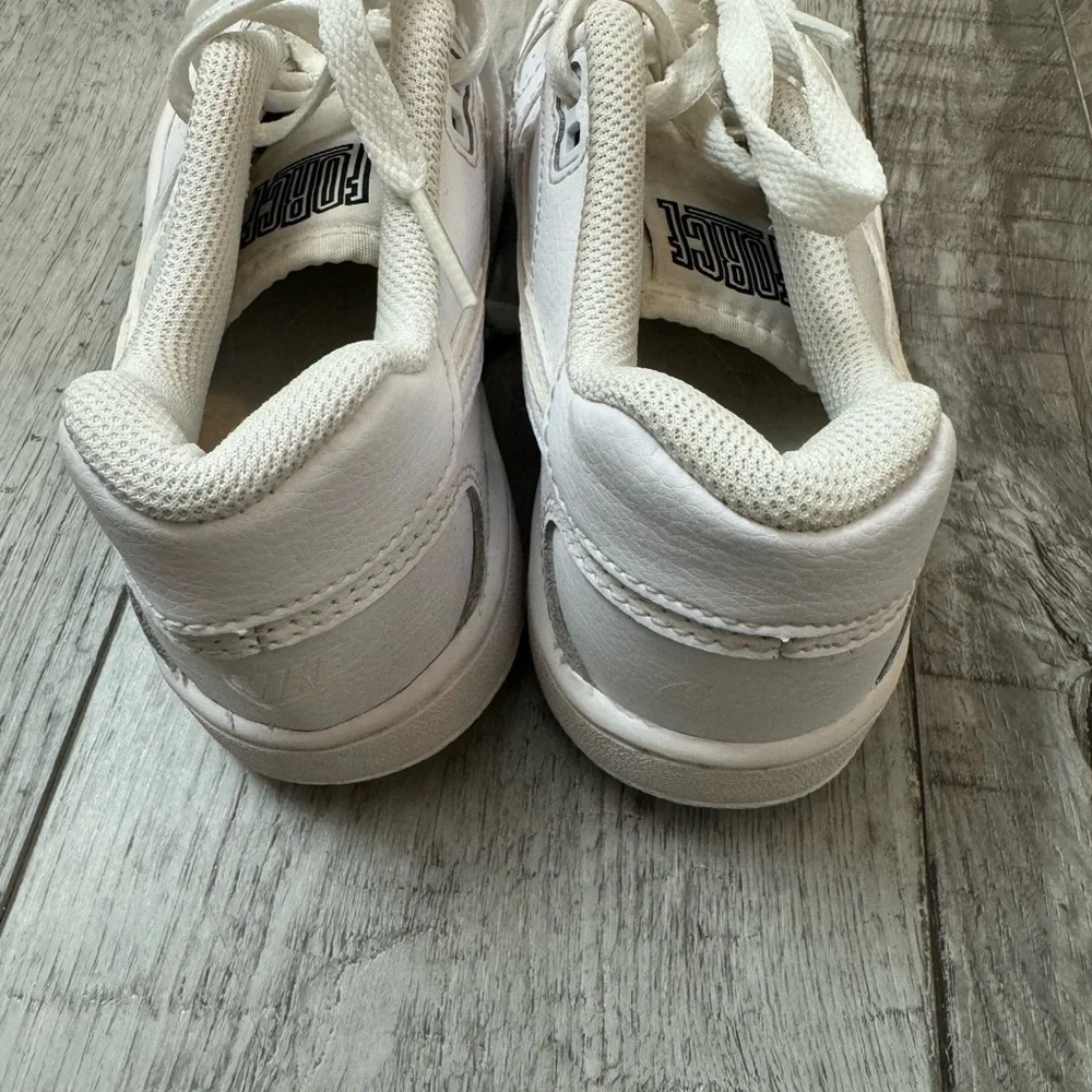 Son of Force Nike Youth Kids White Athletic Casual Sneakers US 3.5